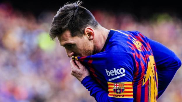 Lionel Messi: Barcelona and Argentina striker says he considered leaving Barca in 2013