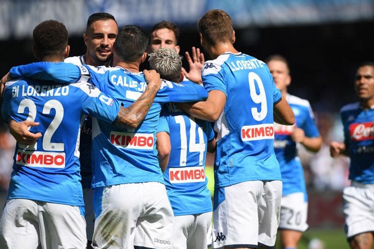 NAPOLI: MORNING TRAINING