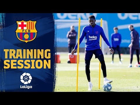 Dembélé scores golazo in training!