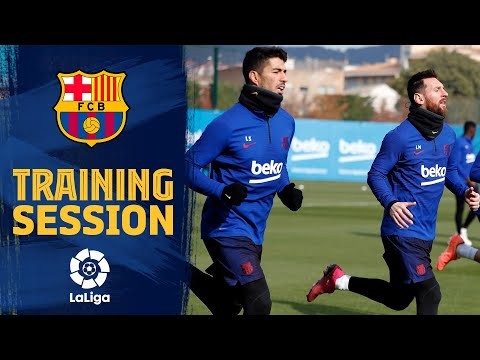 Messi & Suárez return to training