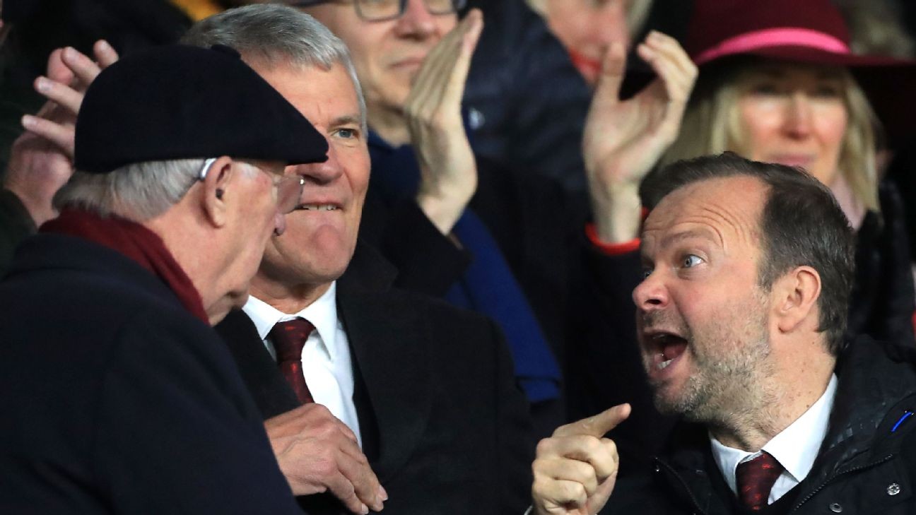 What was said between Manchester United directors Sir Alex Ferguson and Ed Woodward?