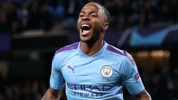 Raheem Sterling in talks with Man City over new long-term deal