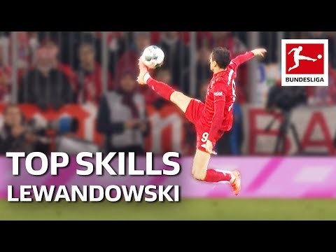 Robert Lewandowski - Top 5 Skills This Season So Far