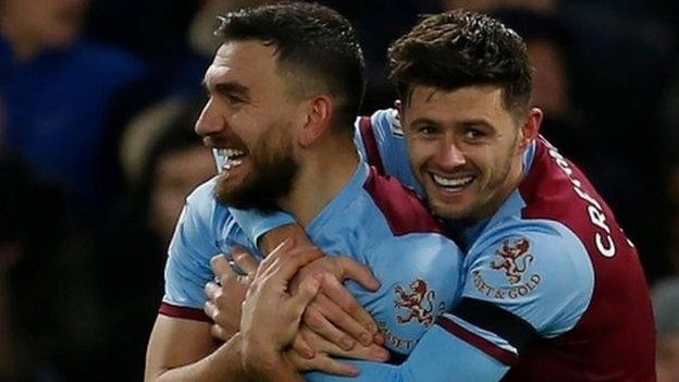 Chelsea 0-1 West Ham United: Aaron Cresswell scores winner at Stamford Bridge