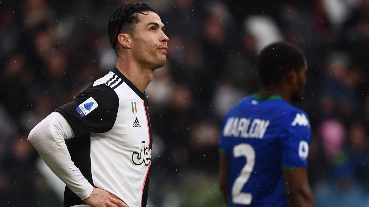 Ronaldo ends goal drought as Juventus slip up vs. Sassuolo