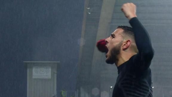 Hernandez strikes late to give AC Milan precious win at Parma