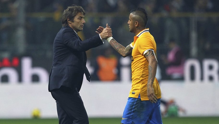 Antonio Conte Hails Arturo Vidal Amid Speculation Linking Him With Inter Move