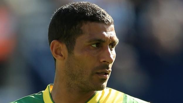 Watford place Hayden Mullins in temporary charge after Quique Sanchez Flores sacking