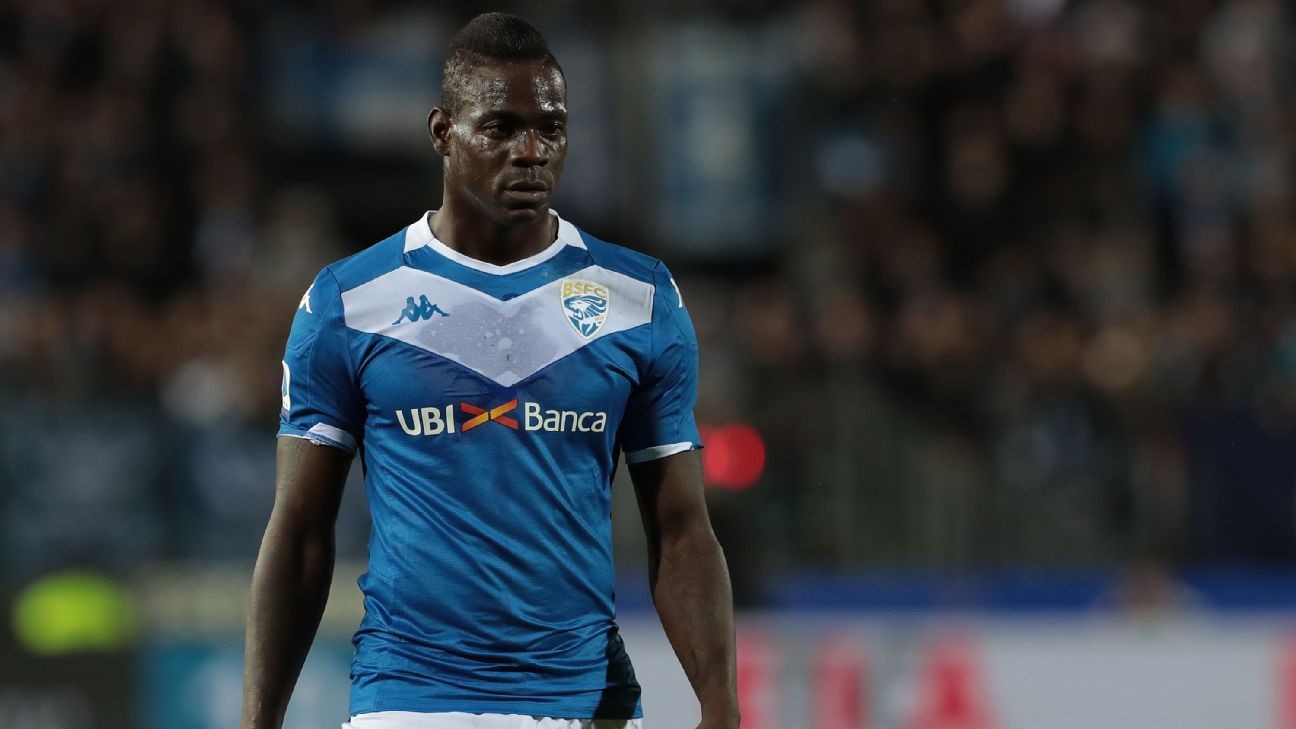 Mario Balotelli can leave in January on free transfer - Brescia owner Massimo Cellino