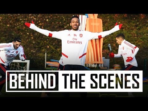 Mini-match and drills | Behind the scenes at Arsenal training centre