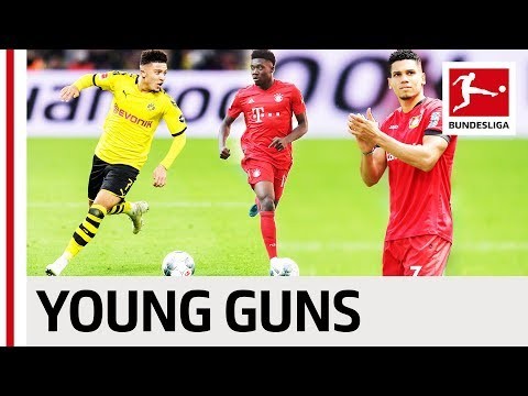 Top 5 Youngest Goalscorers 2019/20 So Far - Sancho, Zirkzee, Davies & More