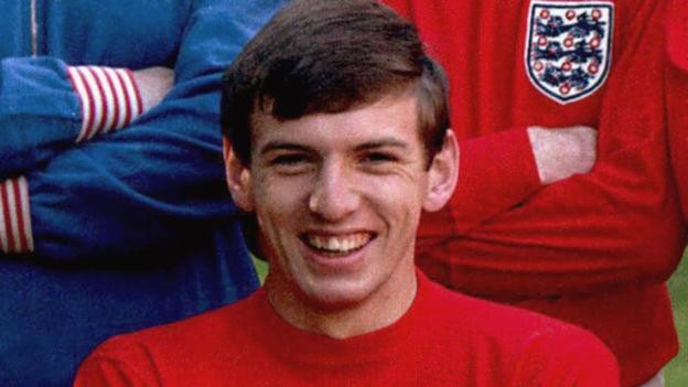 Martin Peters obituary - 'a trailblazer for modern midfielders'