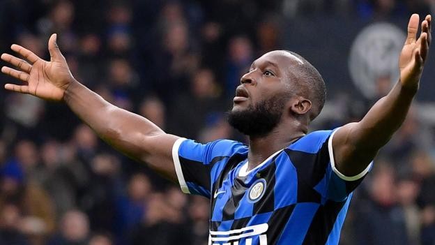 Inter Milan 4-0 Genoa: Romelu Lukaku double sends Inter top of Serie A