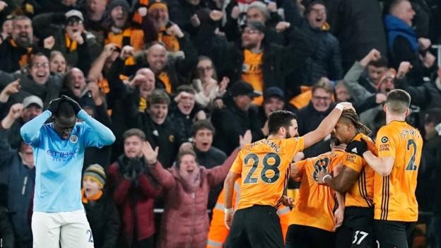 Wolverhampton Wanderers 3-2 Manchester City: Nuno's side seal late win against 10 men