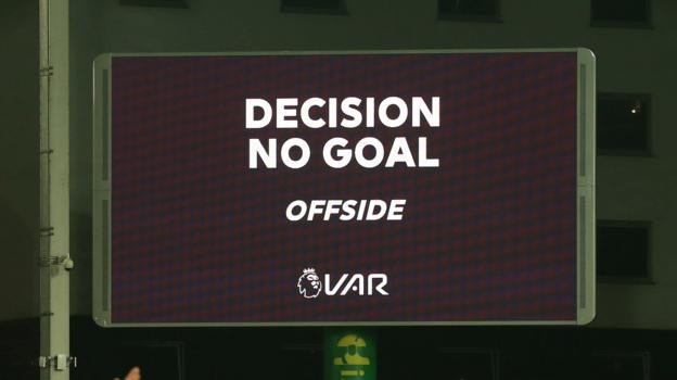 VAR: 'Armpit offsides' strike again in the Premier League