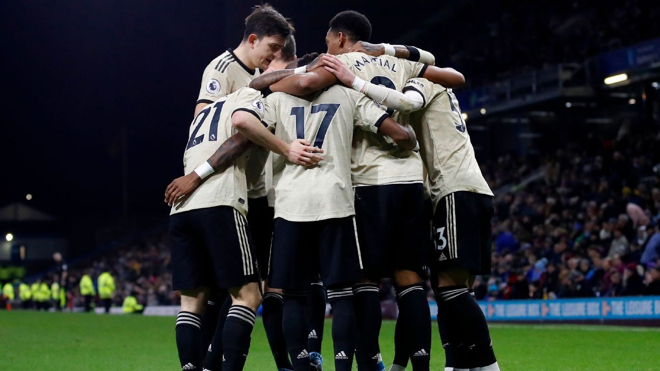 Anthony Martial, Marcus Rashford give Manchester United win at Burnley