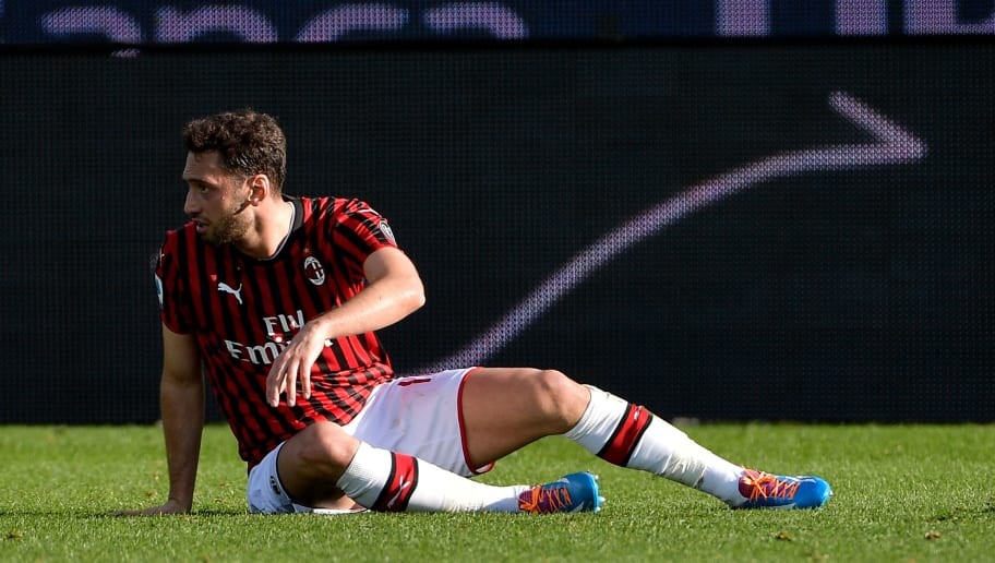 Hakan Calhanoglu Fee Revealed as Leicester Eye January Move for AC Milan Midfielder