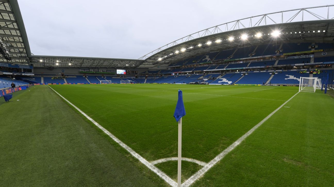 Brighton vs. Chelsea: three arrests for racist, homophobic abuse