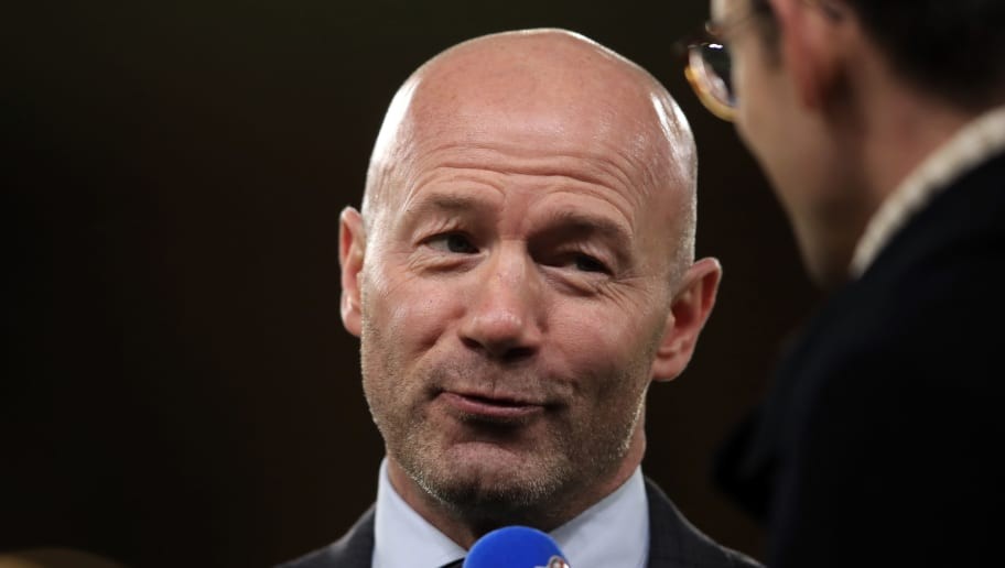 Alan Shearer Reveals to Gary Neville How Close He Came to Manchester United Move