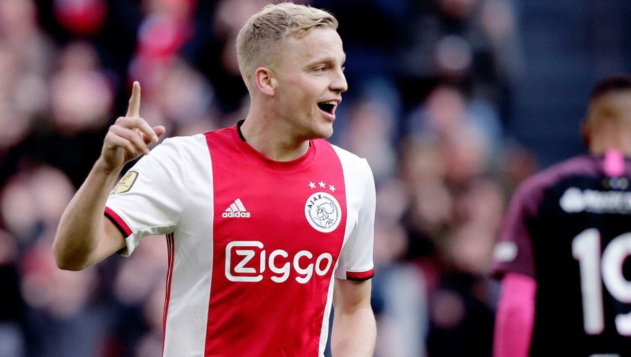Man Utd Turn Attention to Ajax Midfielder Donny van de Beek