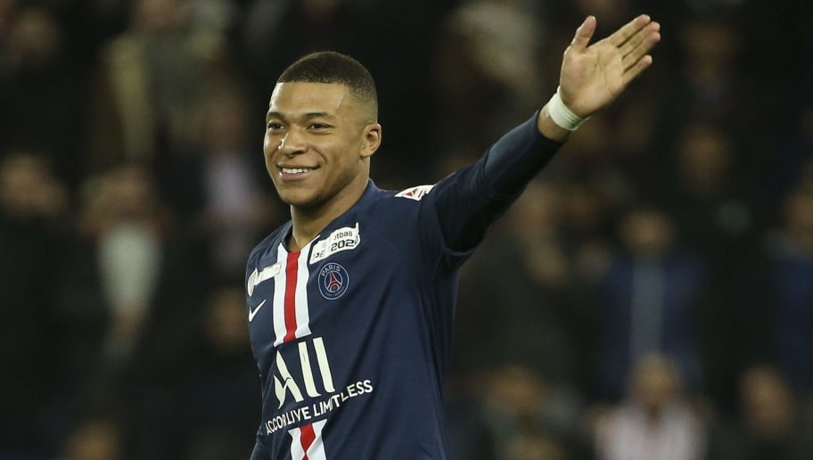 Kylian Mbappé Swerves Talk of New Deal at PSG Sparking Predictable Liverpool & Real Madrid Chatter