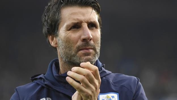 Barnsley v Huddersfield Town