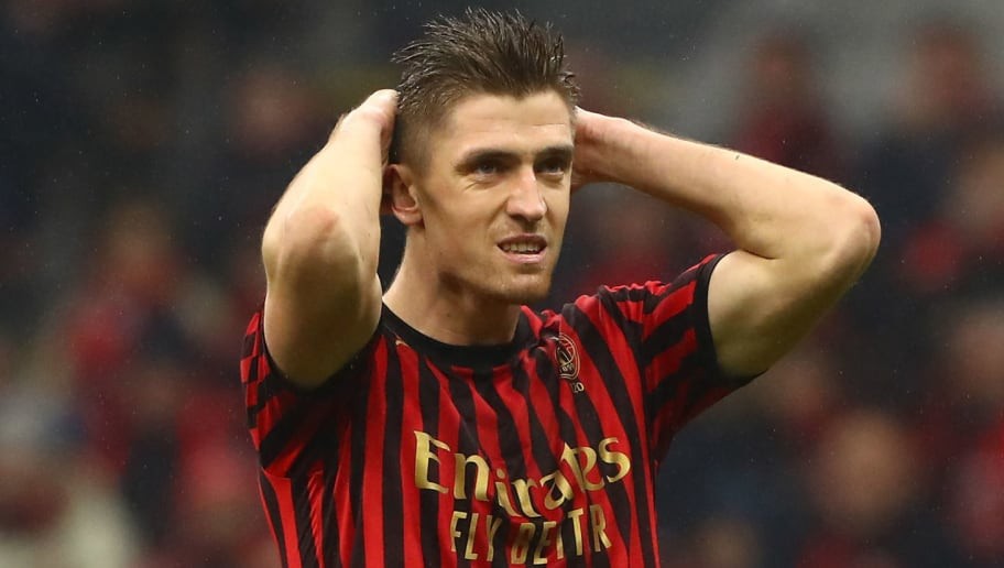 Tottenham Reluctant to Meet AC Milan's Demands Over Krzysztof Pi?tek