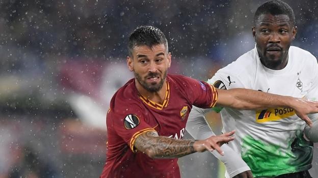 Leonardo Spinazzola: Inter Milan to sign Roma left-back in swap deal