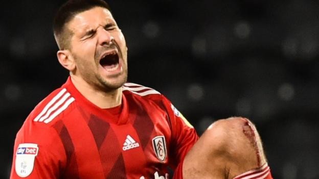 Aleksandar Mitrovic: Fulham striker set for short lay-off with ankle ligament injury
