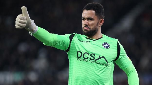 Jordan Archer: Fulham sign Scotland and former Millwall goalkeeper