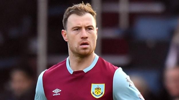 Burnley striker Ashley Barnes to have hernia operation