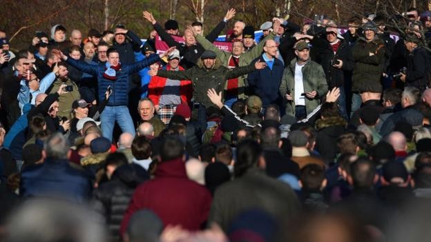 West Ham United: Hundreds of Hammers supporters stage protest against owners