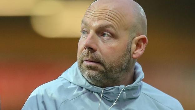 Brian Riemer: Brentford assistant head coach extends deal until 2023