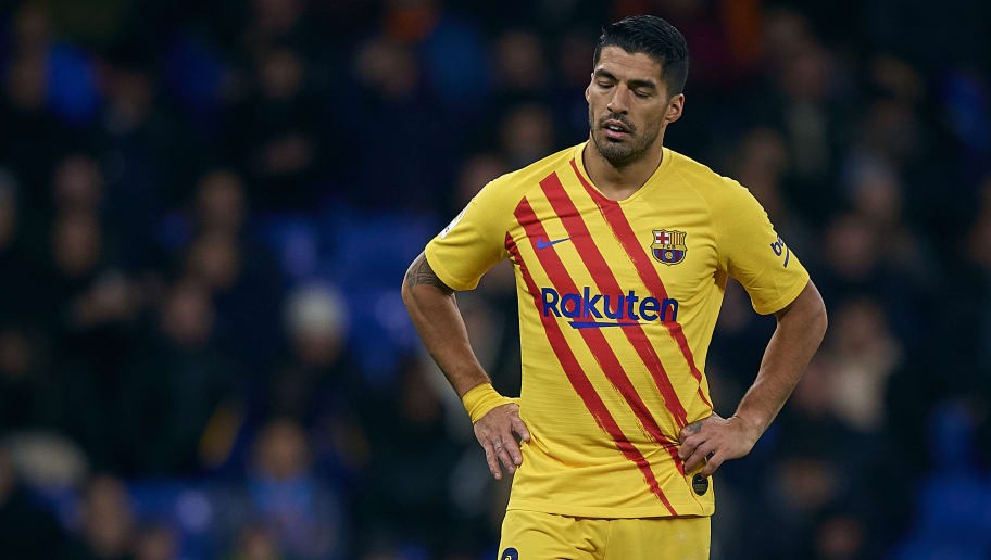 Luis Suarez Begins Recovery After Serious Knee Injury as Barcelona Consider January Stopgap