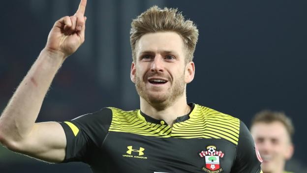 Crystal Palace 0-2 Southampton: Saints secure fourth successive away league win
