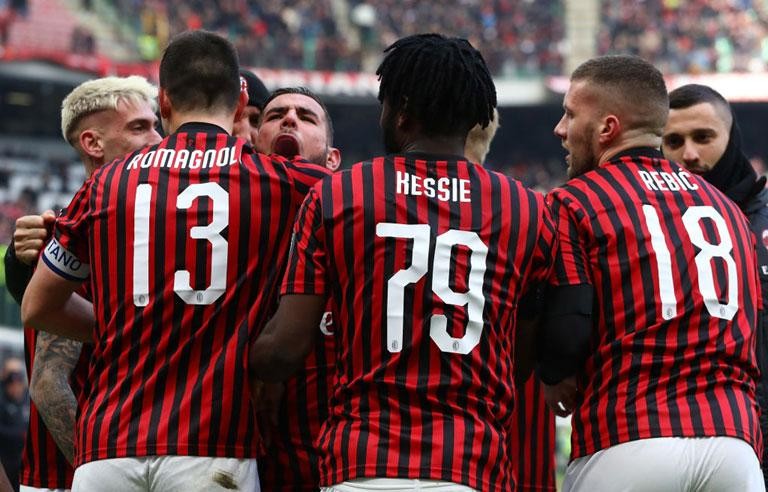 MILAN: TRAINING MATCHES AND TACTICAL WORK