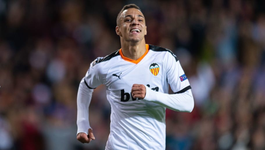 Barcelona Pushing for Loan Deal for Valencia Striker Rodrigo