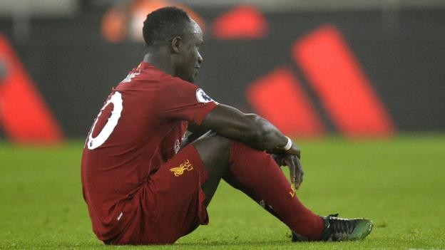 Liverpool to check on Sadio Mane injury following win over Wolves