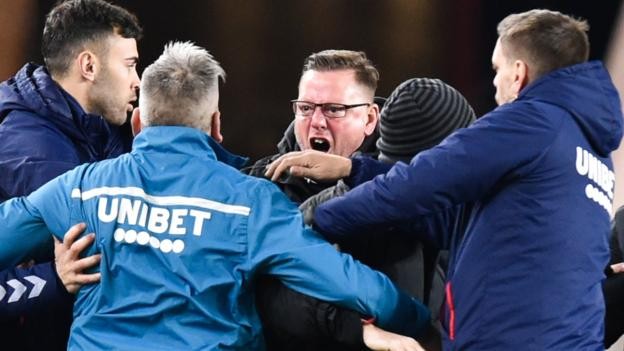 Middlesbrough and Birmingham given FA charge for failing to control players