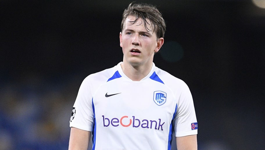 Twitter Reacts as Sander Berge 'Spotted' Arriving for Manchester United Medical
