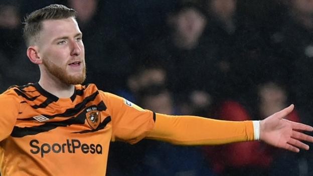 Josh Bowler: Hull City's on-loan Everton winger out for six to eight weeks