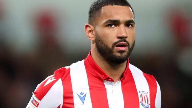 Cameron Carter-Vickers: Luton Town sign Tottenham defender on loan