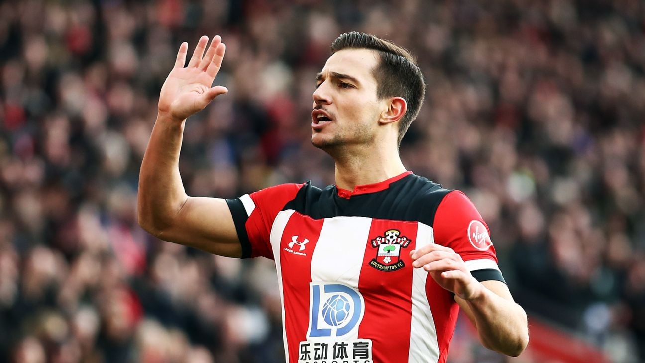 Arsenal sign Portugal international Cedric Soares