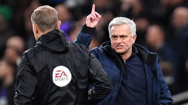 Jose Mourinho criticises VAR despite Tottenham win against Manchester City