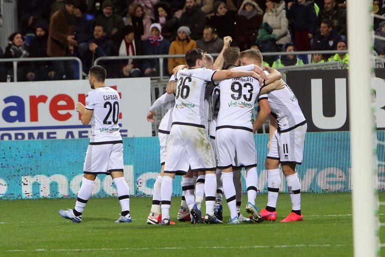 PARMA: MORNING TRAINING AT COLLECCHIO