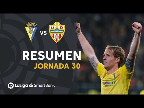 Resumen de Cádiz CF vs UD Almería (2-1)