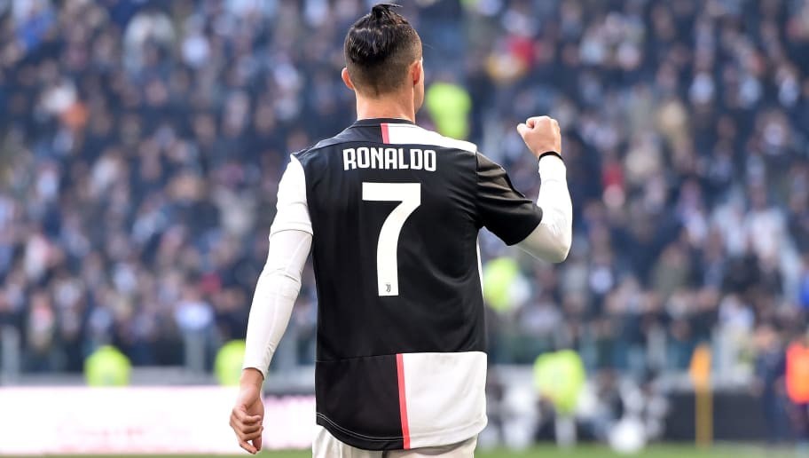 9 of the Best Football Documentaries Available to Buy Now