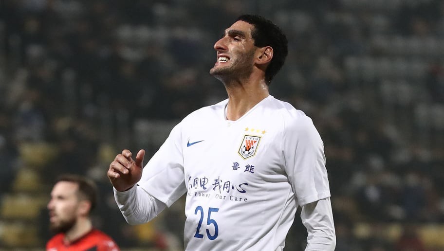 Former Man Utd Star Marouane Fellaini Becomes First CSL Player to Test Positive for Coronavirus
