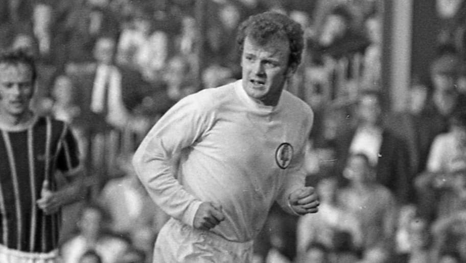 The 7 Greatest Players to Wear Leeds United's Number 4 Shirt