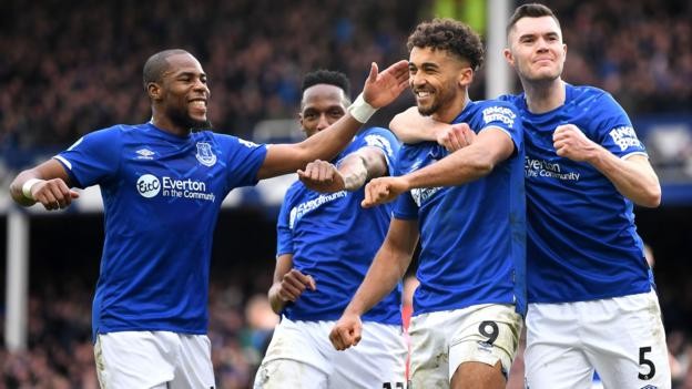 Everton: Players can return quickly after Premier League break - Michael Keane